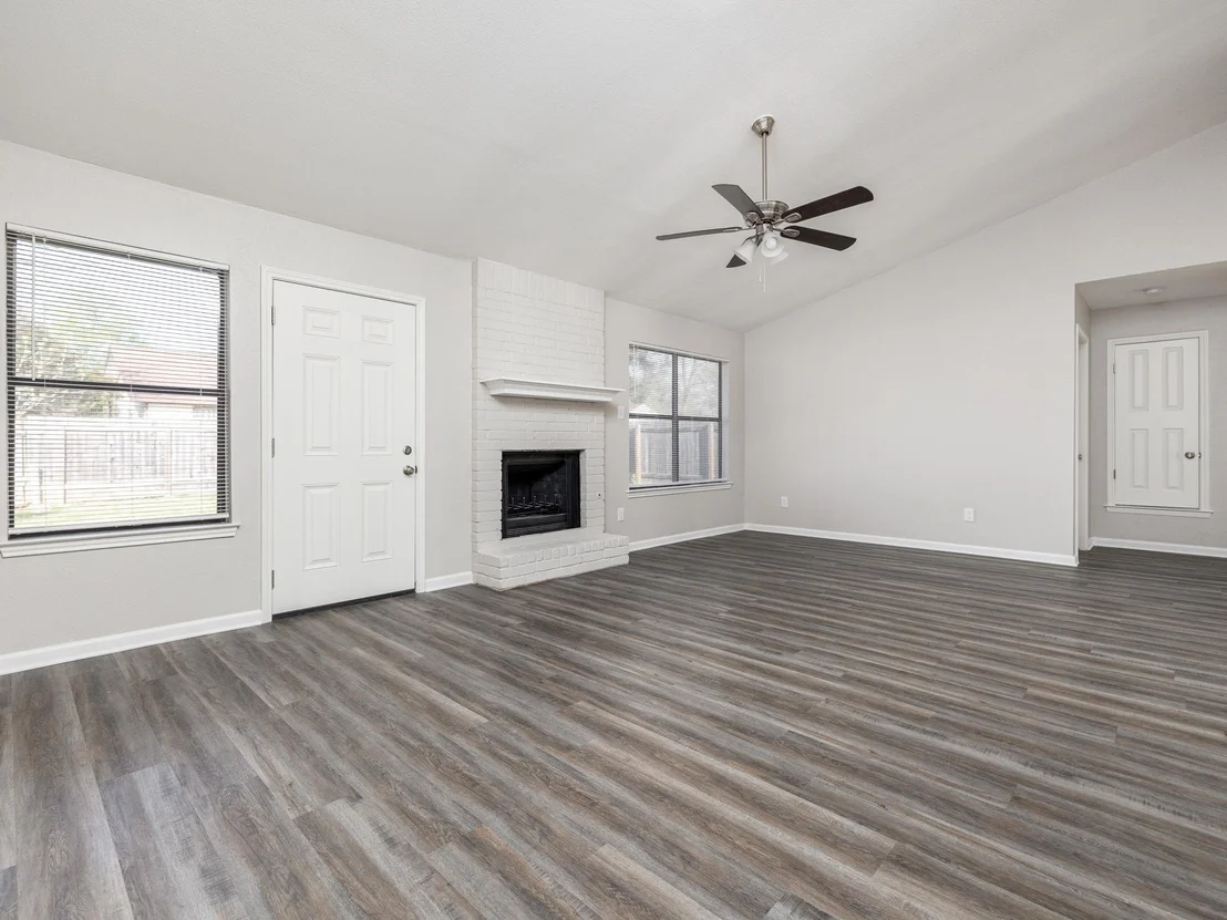 Photo of 1816 Provident LN