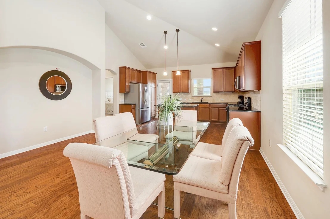 Photo of 16200 Cantania CV