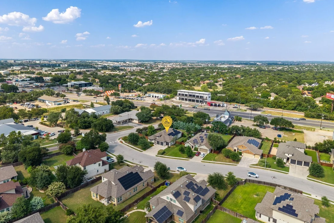 Photo of 100 Summer Park BND