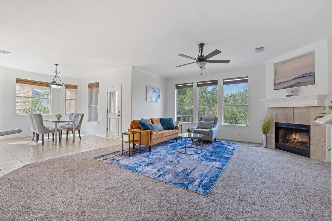Photo of 220 Canterbury DR