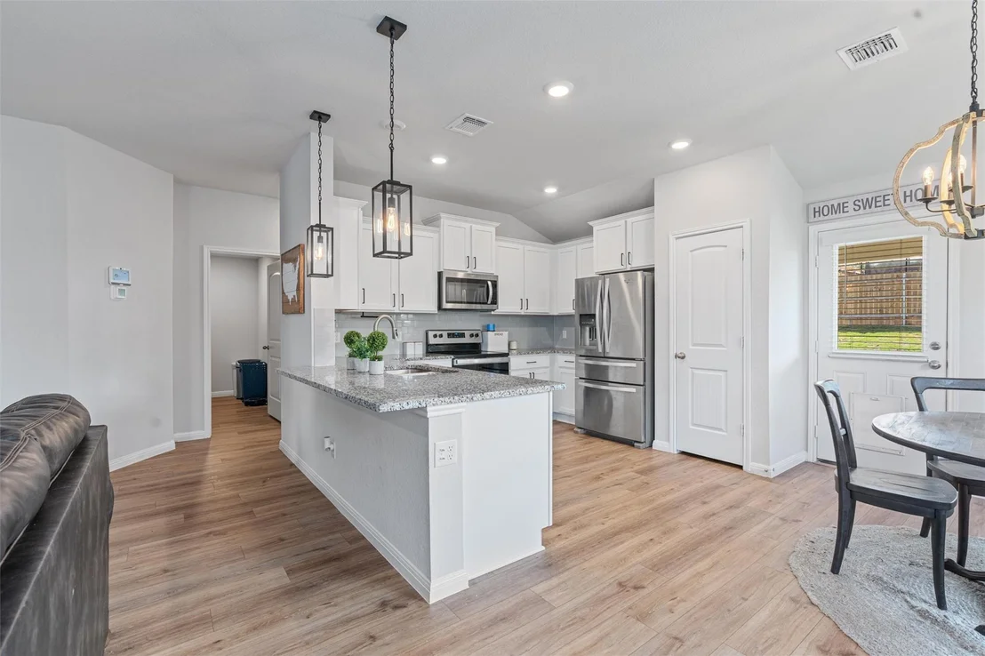 Photo of 125 Cinnamon LOOP