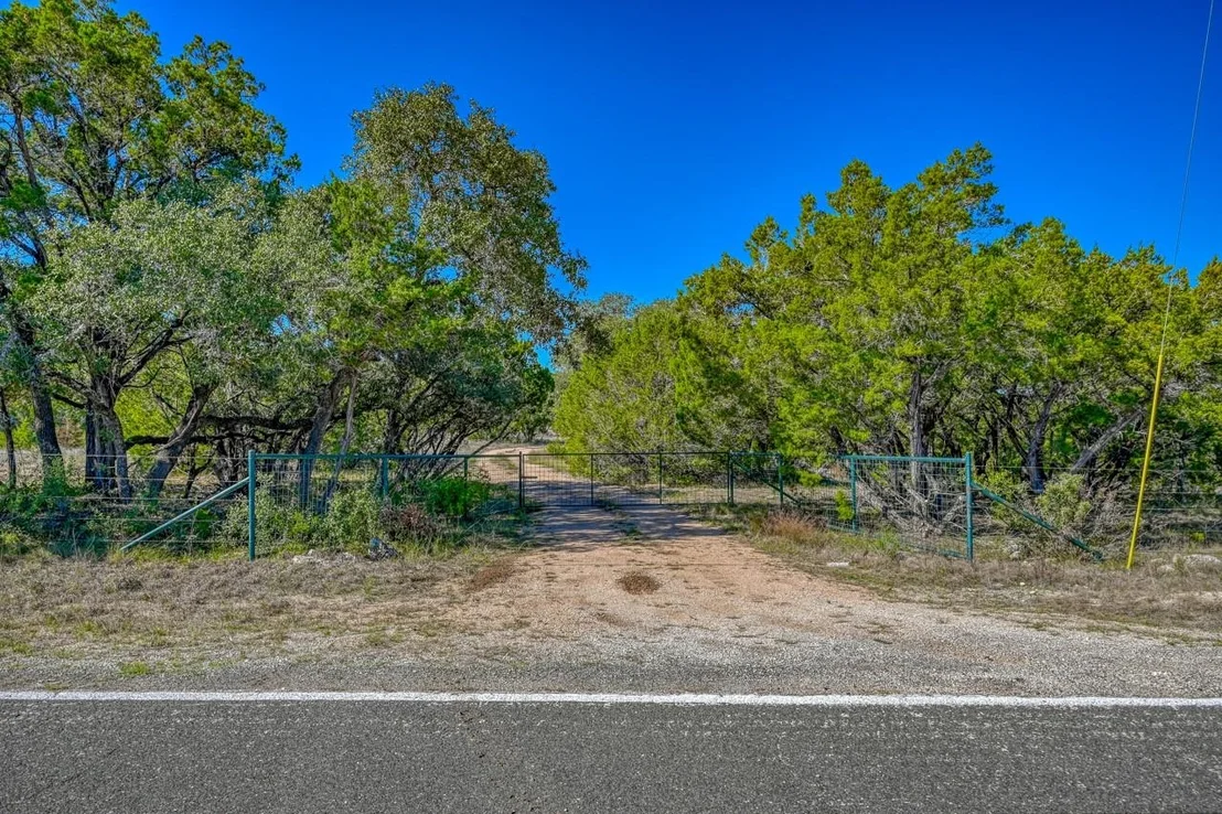 Photo of 6724 Singleton Bend RD