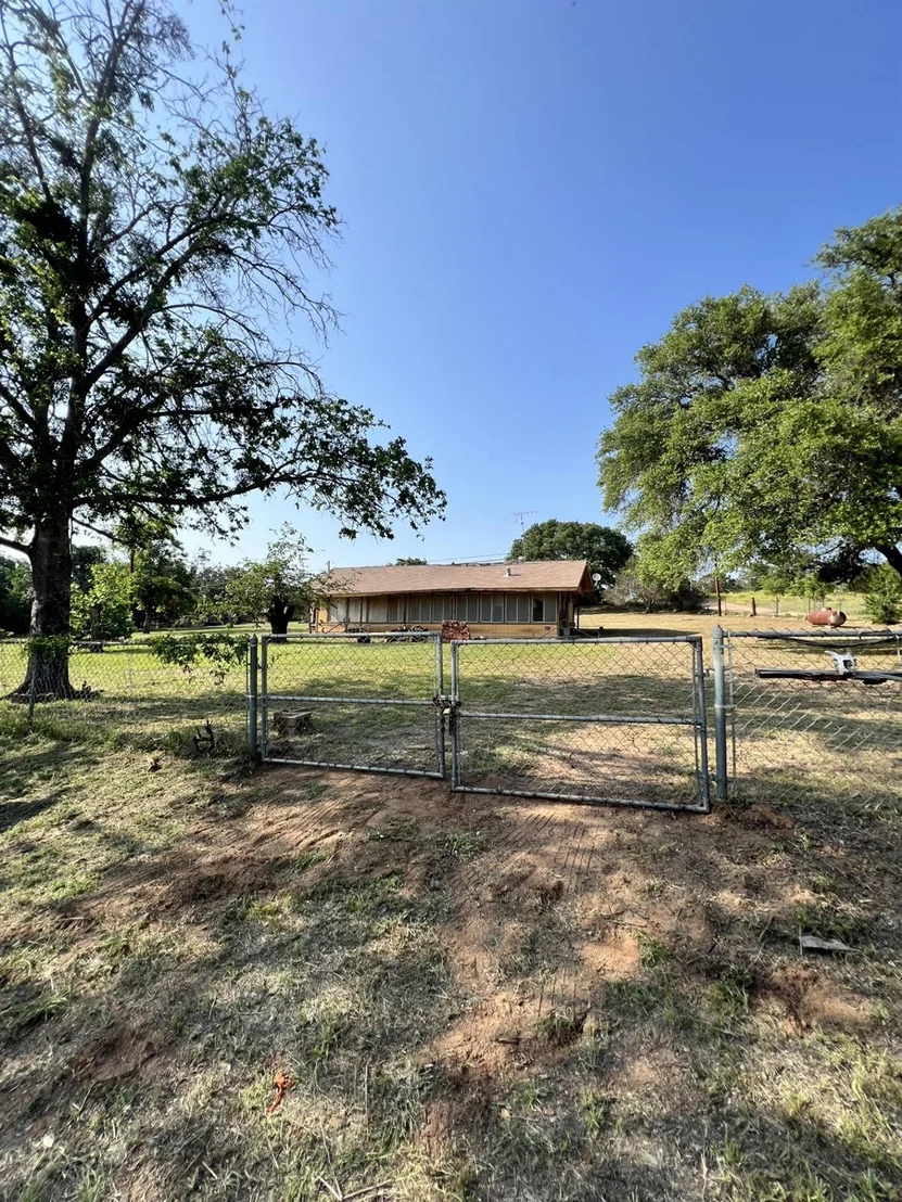 Photo of 120 Yucca DR
