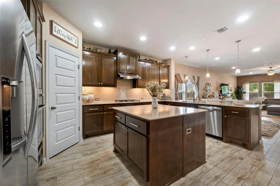 Photo of 8721 Sikes WAY