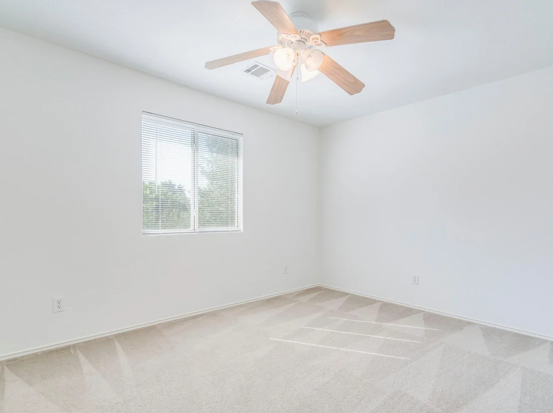 Photo of 130 Casper CV