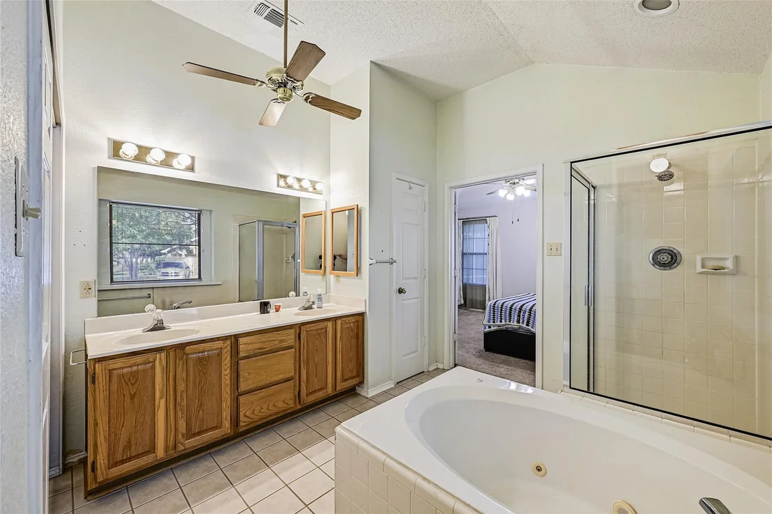 Photo of 200 Shawnee TRL