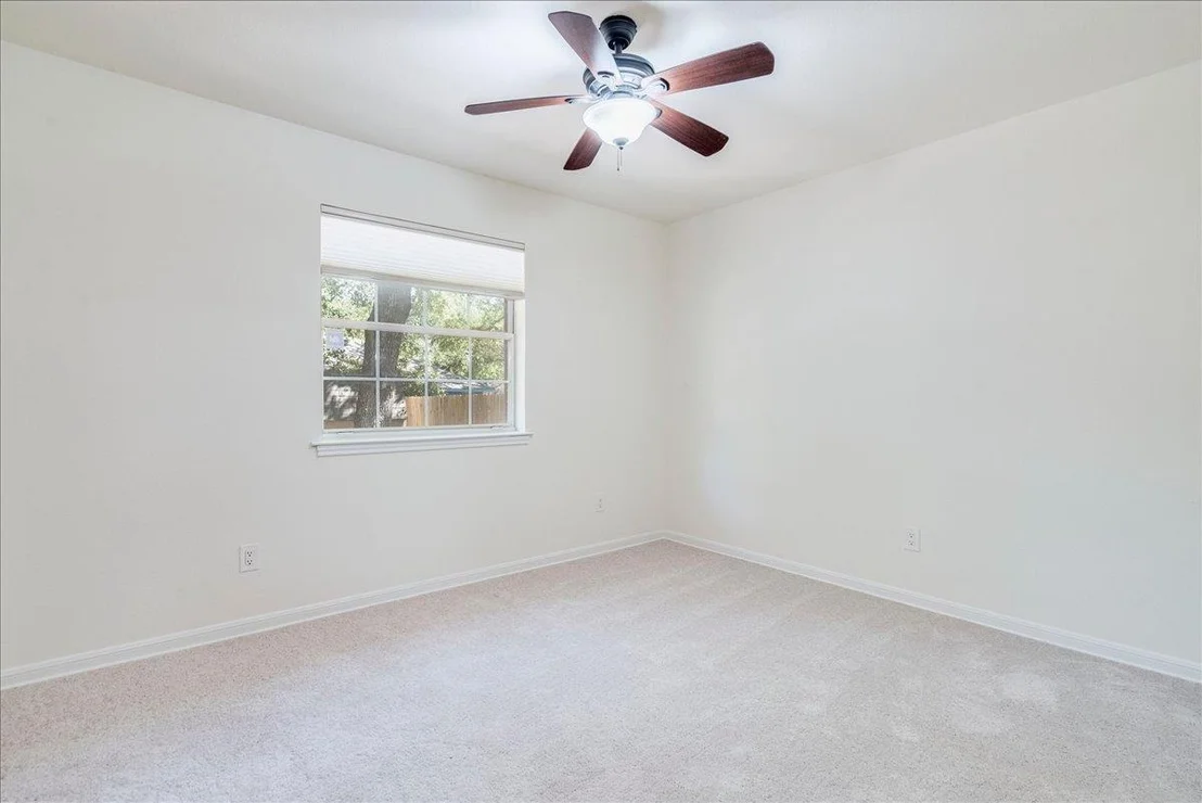 Photo of 107 Windmill CV