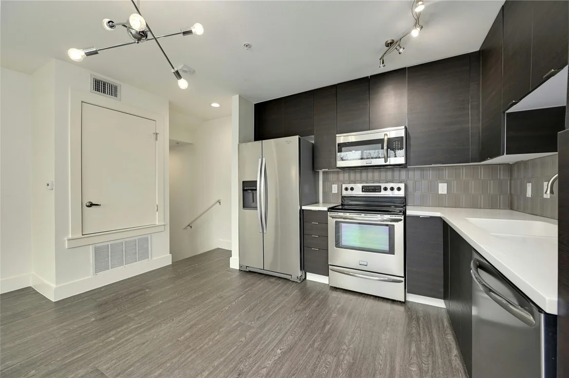 Photo of Unit 113 at 604 N Bluff DR