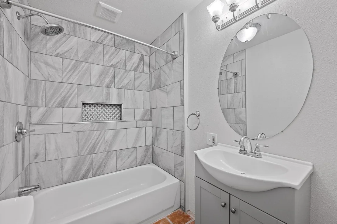 Photo of 713 Patterson Ave
