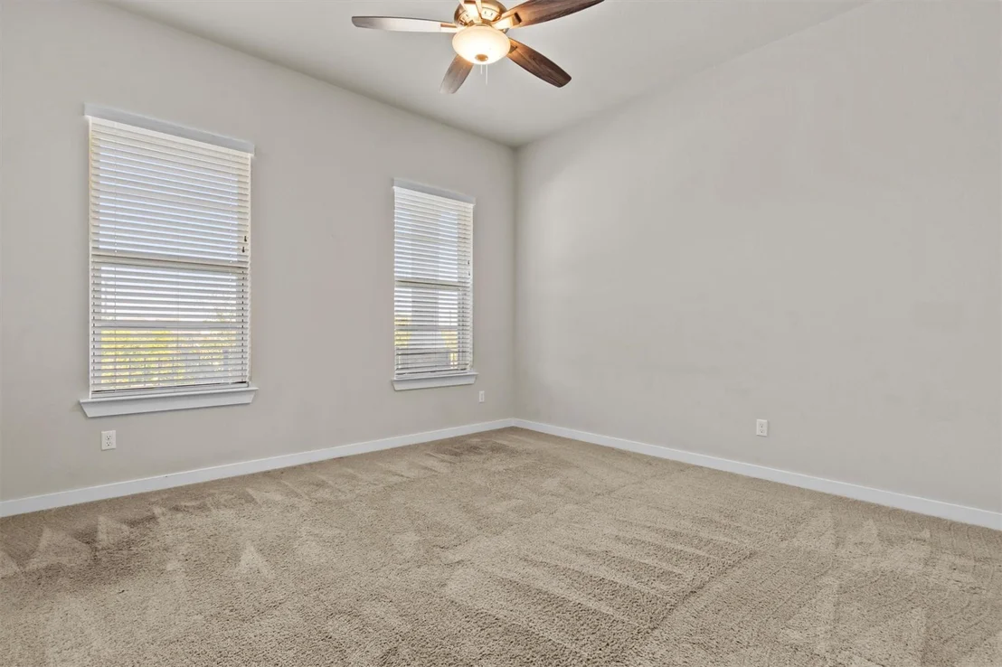 Photo of 104 Ridgeview CT