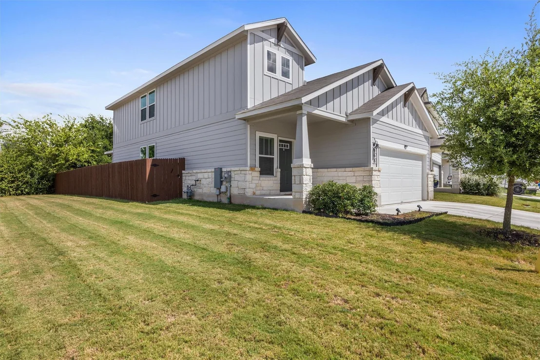 Photo of 968 Sun Grove TRL