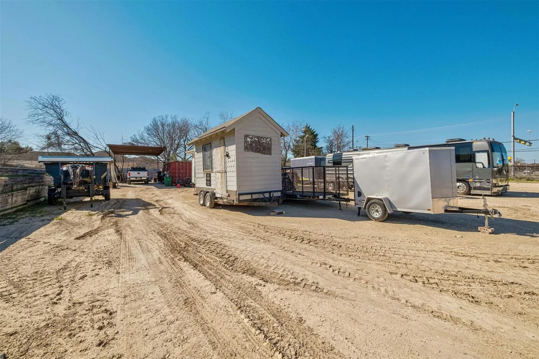 Photo of 1401 Mooreland DR