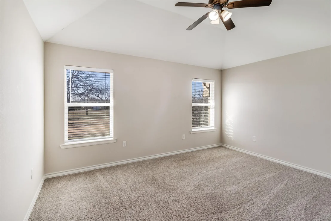 Photo of 126 Granite BLVD