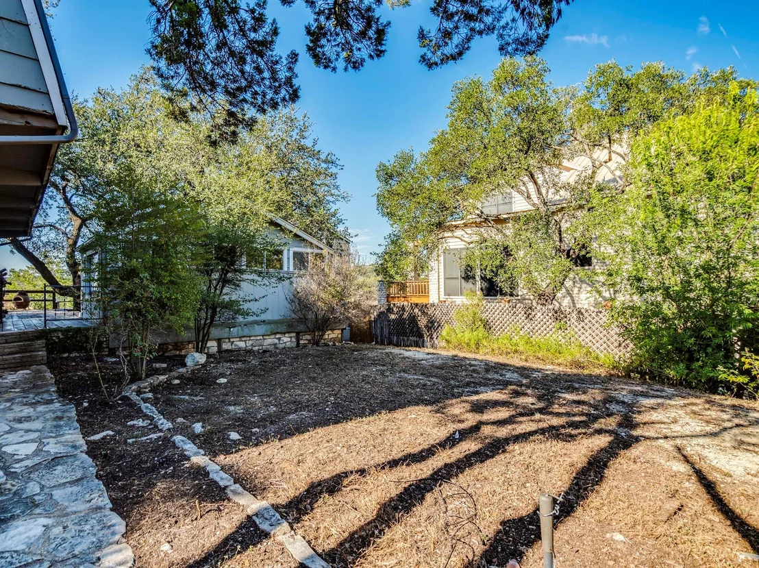 Photo of 236 Cedar Hurst LN