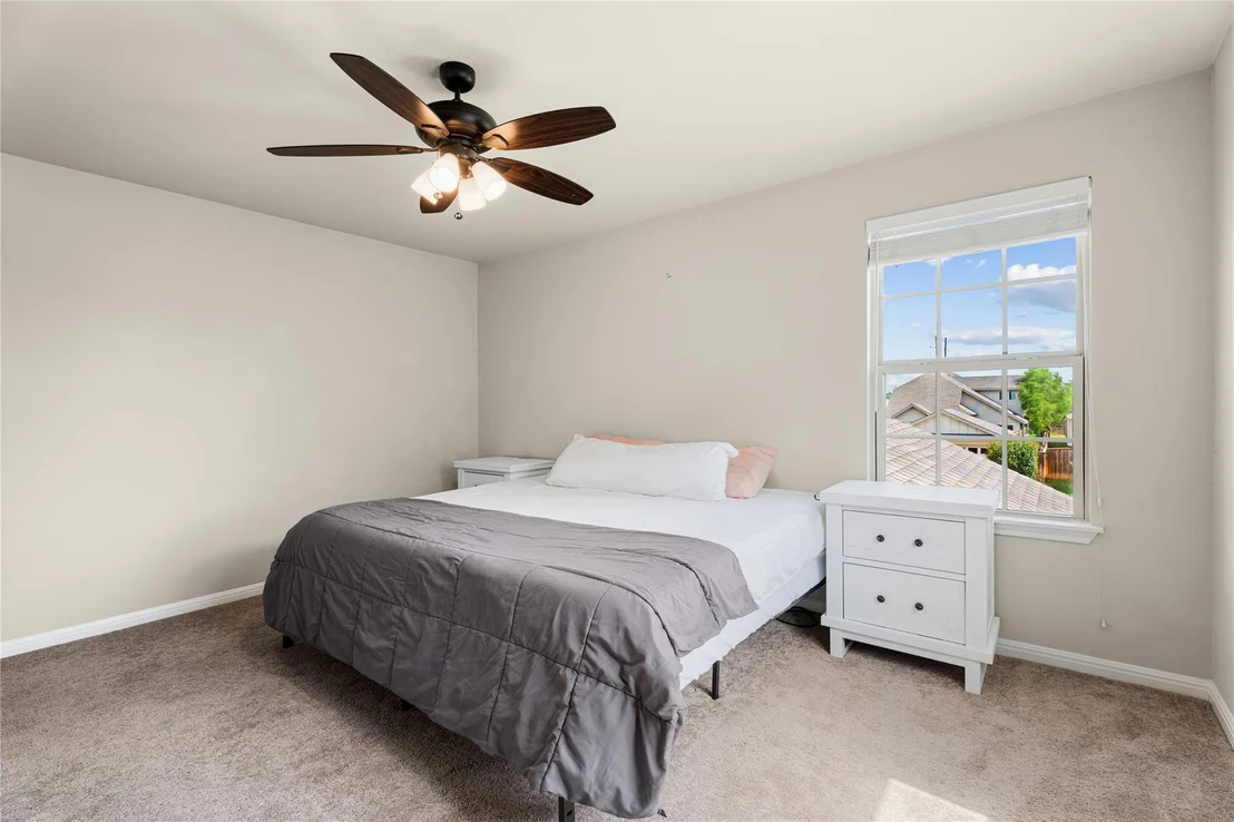 Photo of 237 Driftwood LN