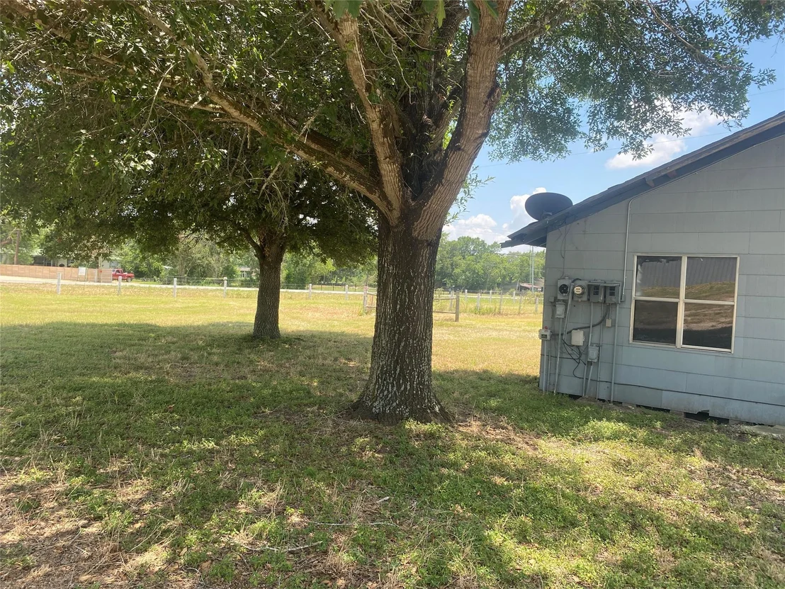 Photo of 2477 & 2525 State Highway 159