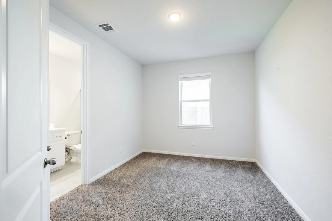 Photo of 2904 Fallcrest BND