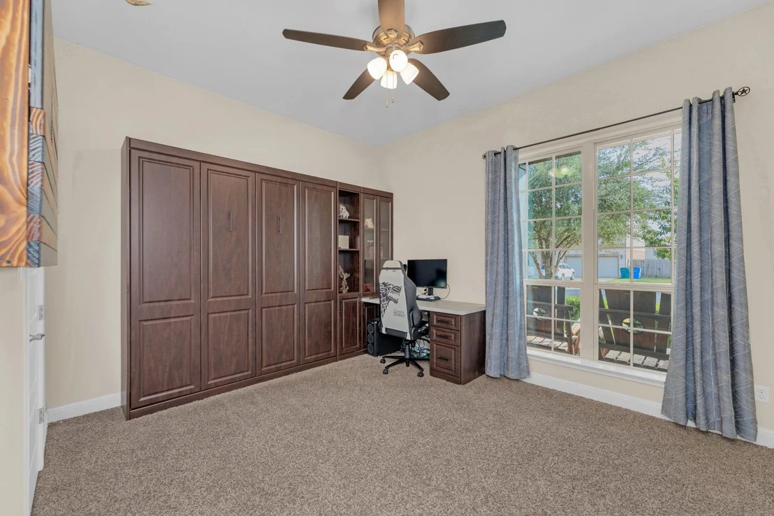 Photo of 712 Carillion DR
