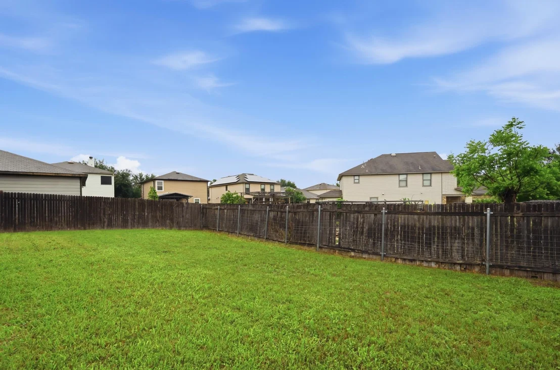 Photo of 6800 Baythorne DR