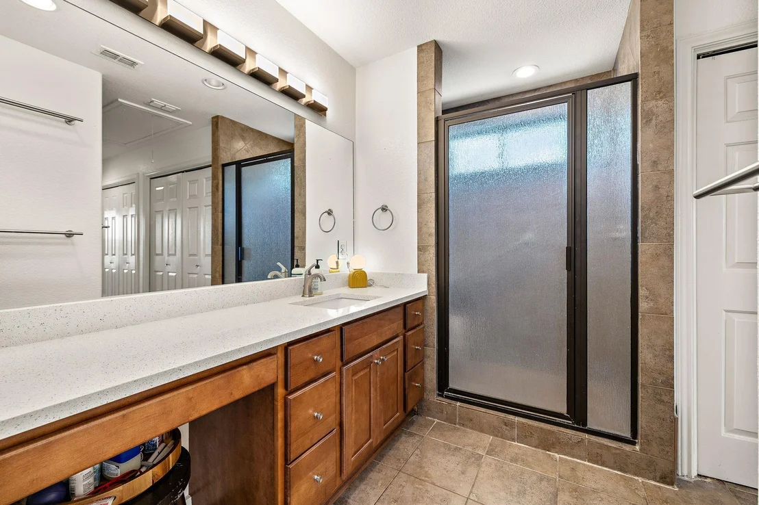 Photo of 706 Barton BLVD