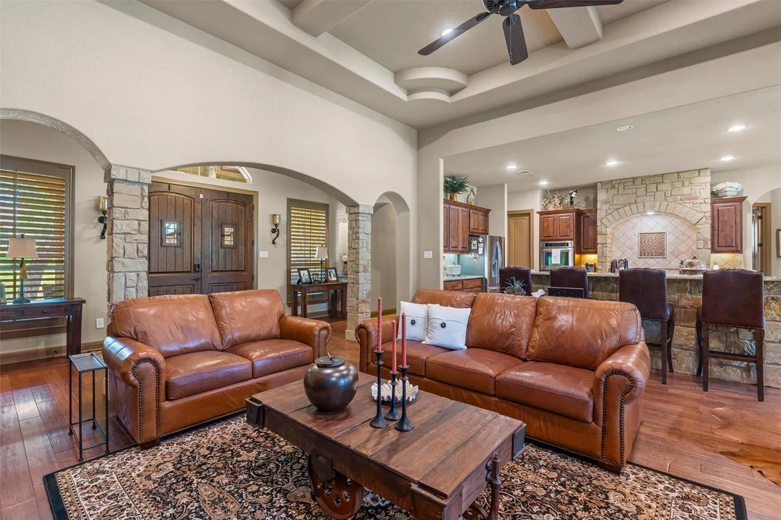 Photo of 104 Vista LN