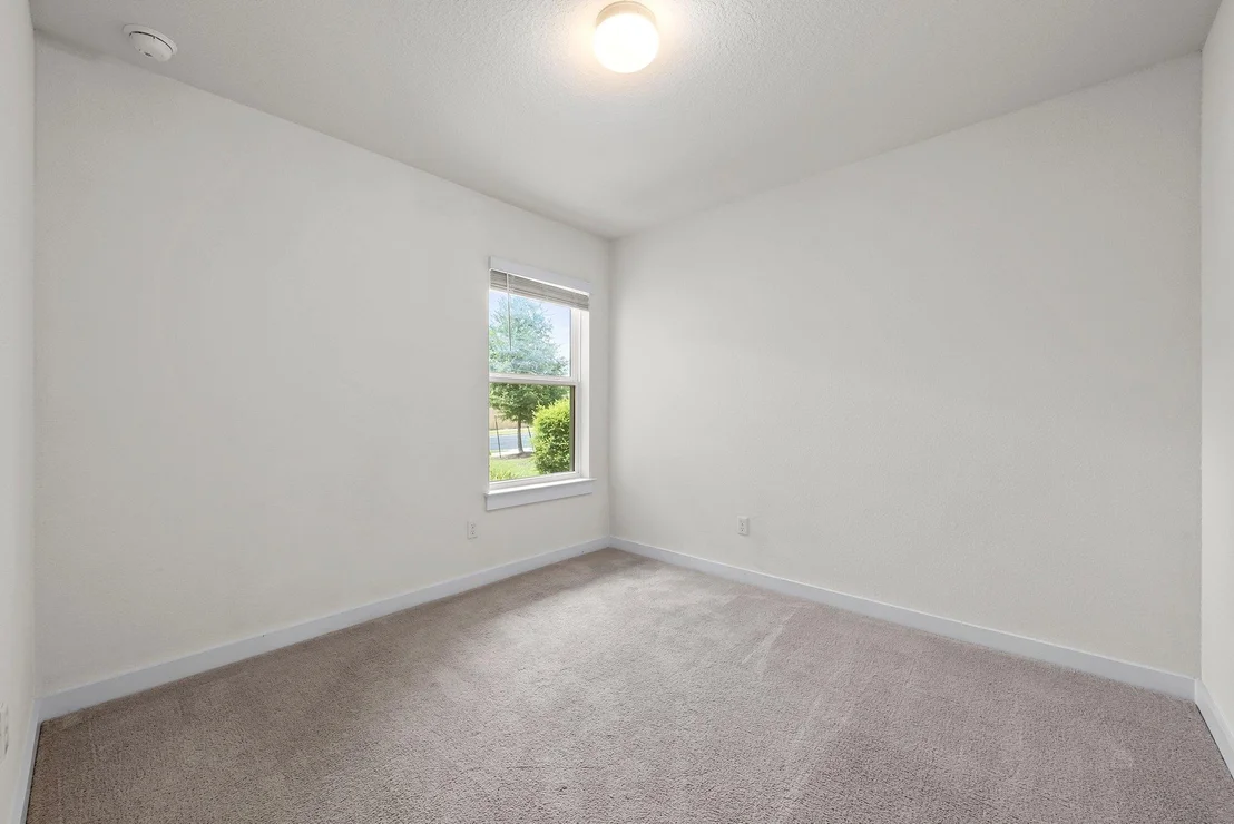 Photo of 136 Gidran TRL