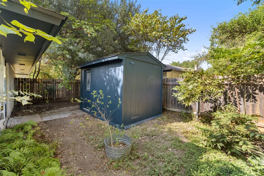 Photo of 9201 Quail Field DR
