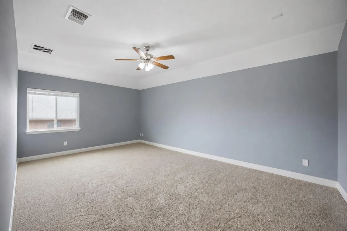 Photo of 1016 Winding Way DR