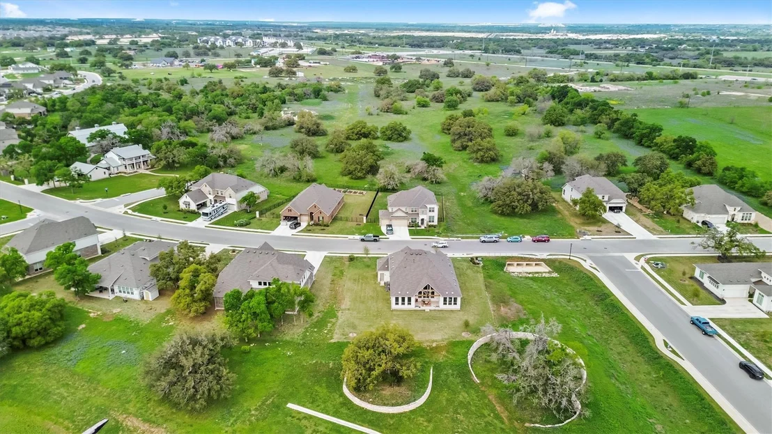 Photo of 1412 Scenic Oaks DR