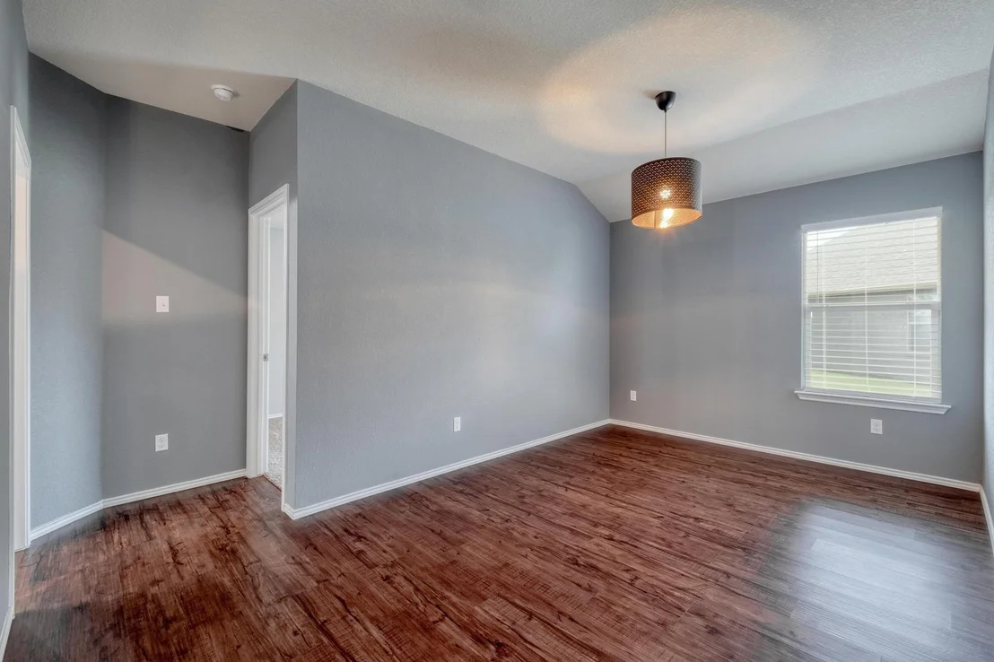 Photo of 125 Lillian DR