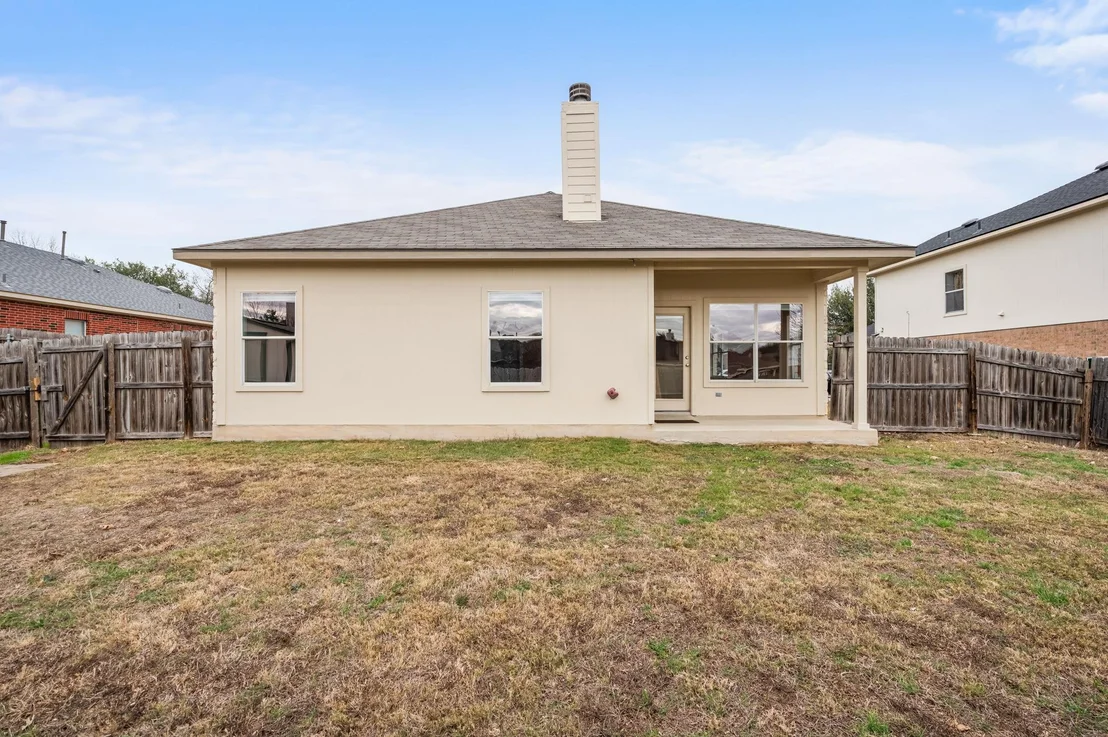 Photo of 248 Amber Oak DR