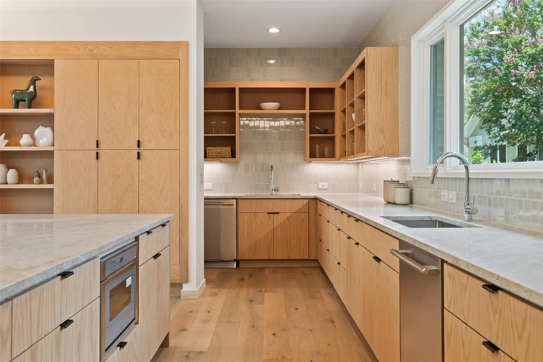 Photo of 1319 Bonham TER