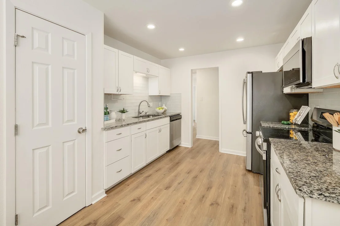 Photo of 8304 Moccasin PATH