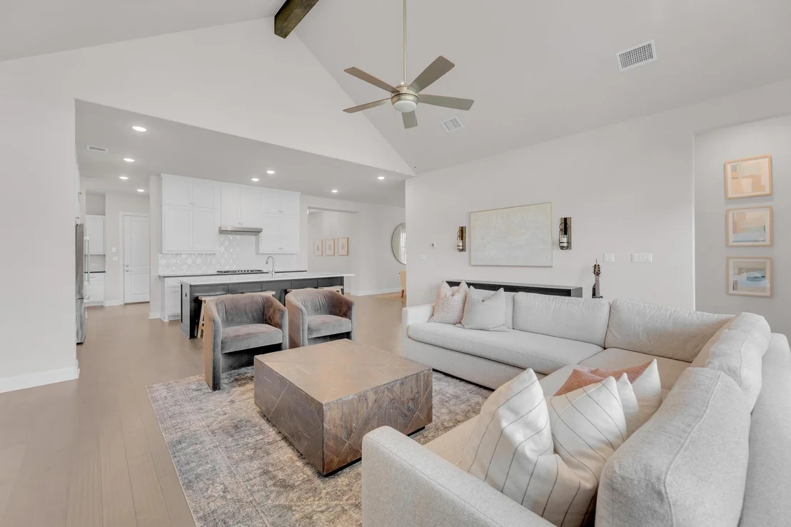 Photo of 704 Sunset Vista DR