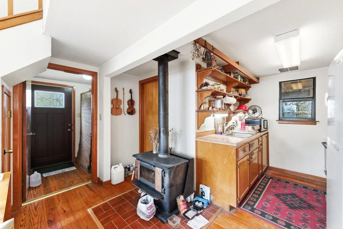 Photo of 12424 Fitzhugh RD