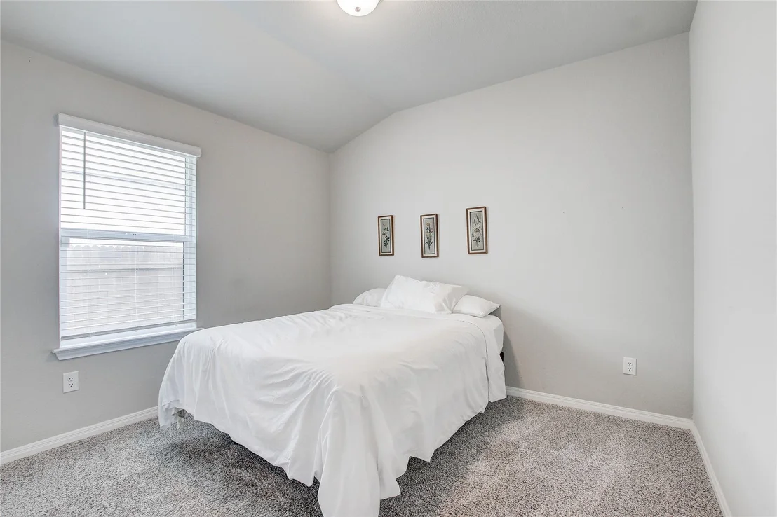 Photo of 17701 Owl Tree RD