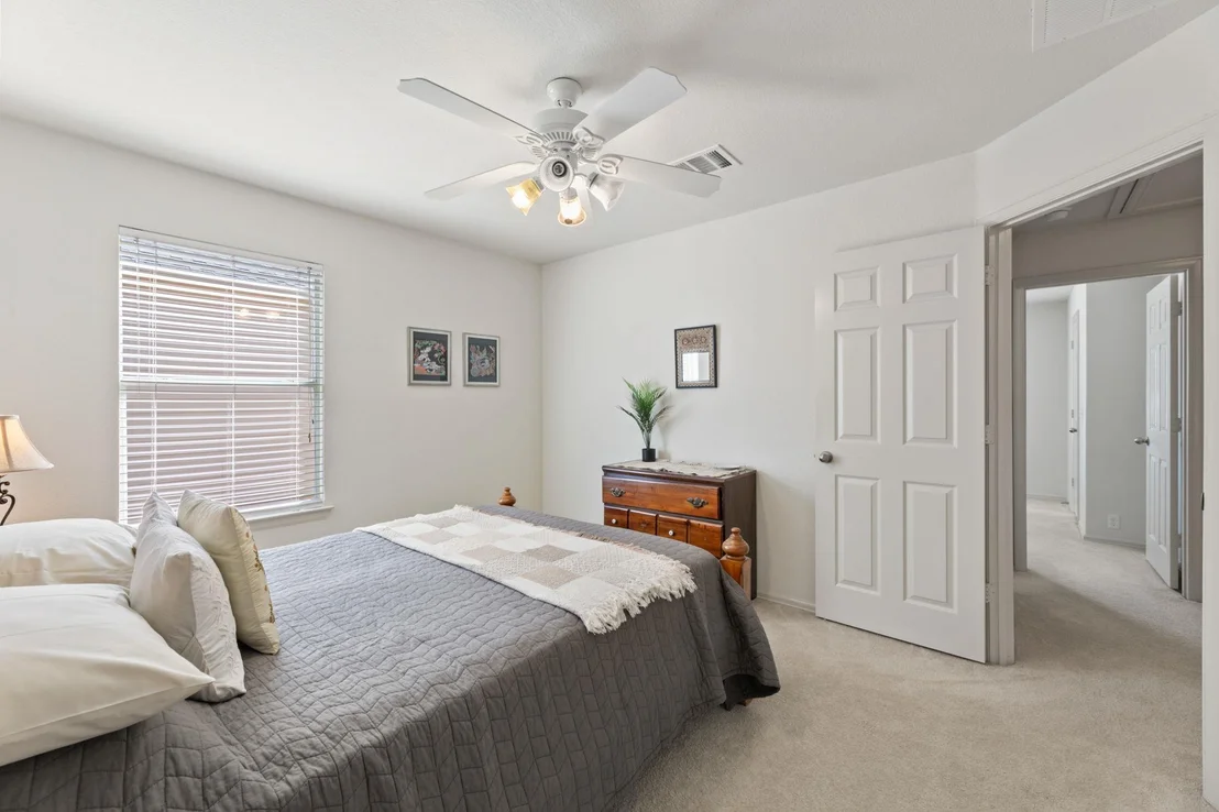 Photo of 172 Chaparro DR
