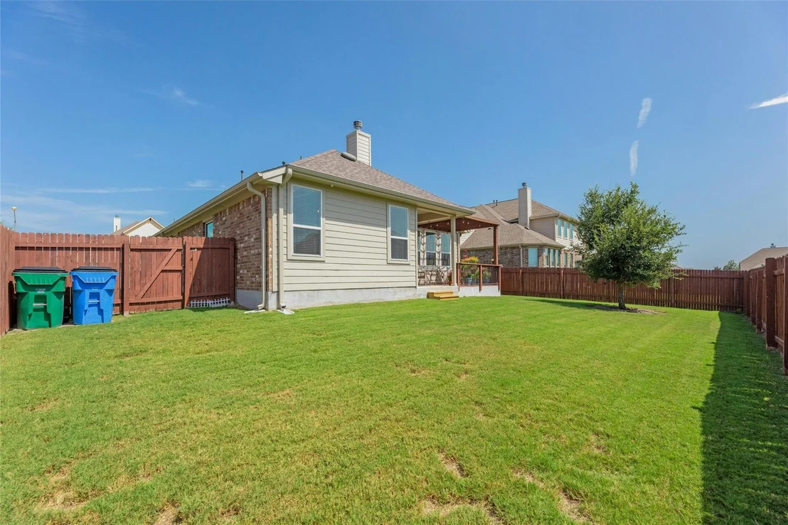 Photo of 21412 Merveil DR