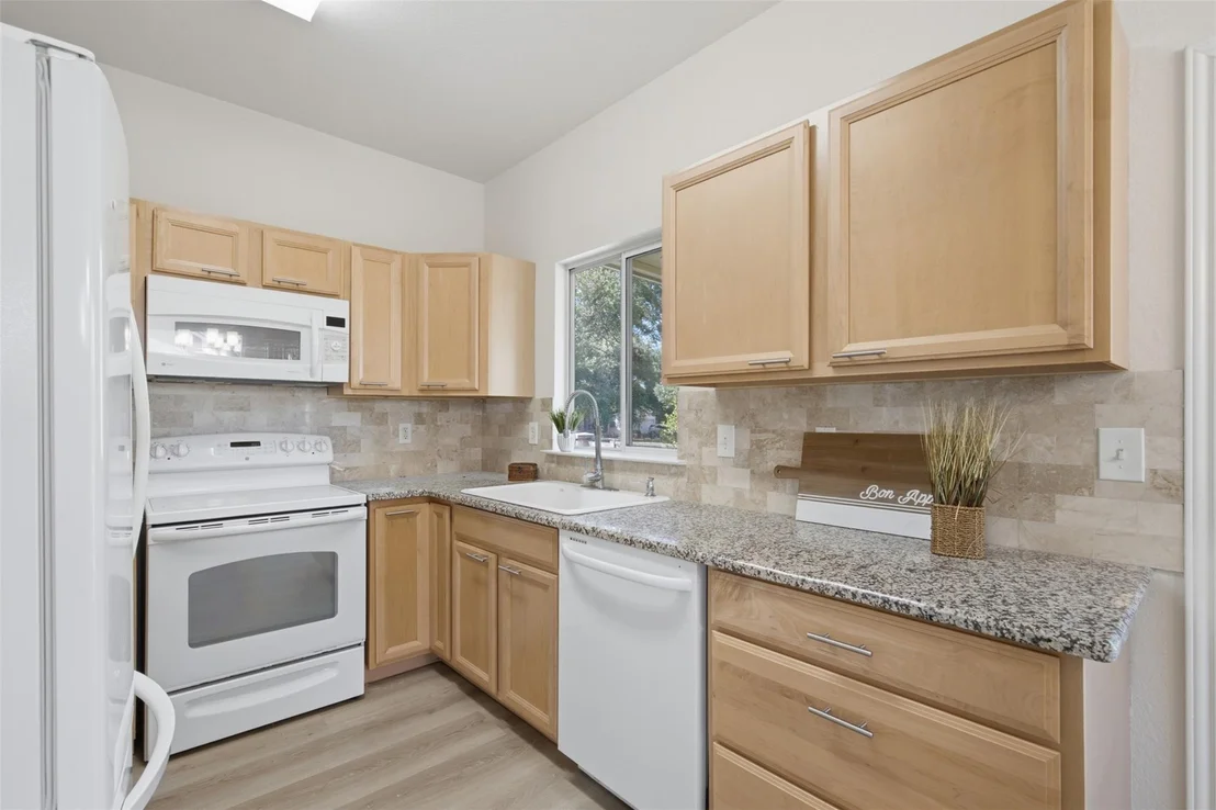 Photo of 126 Whitewing WAY