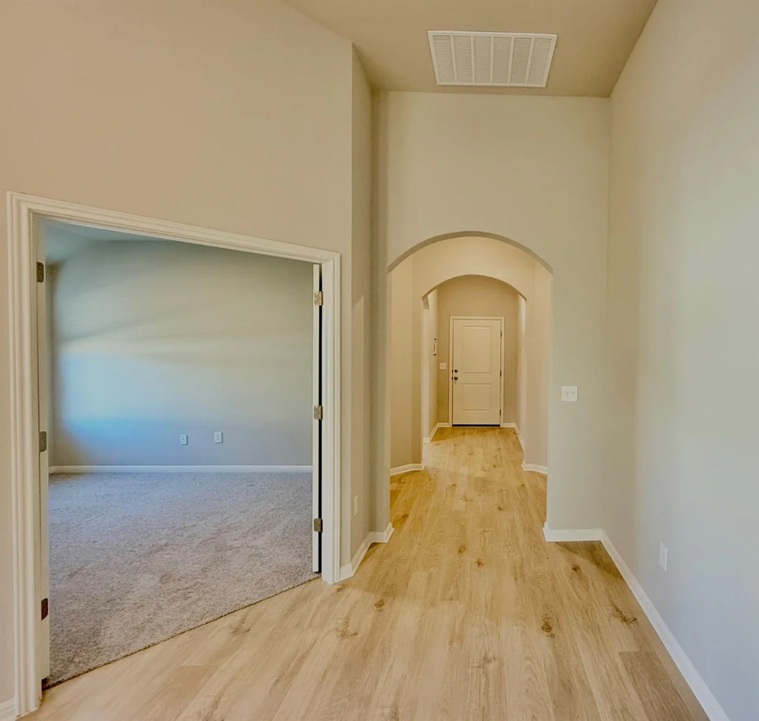 Photo of 5871 Marsh LN
