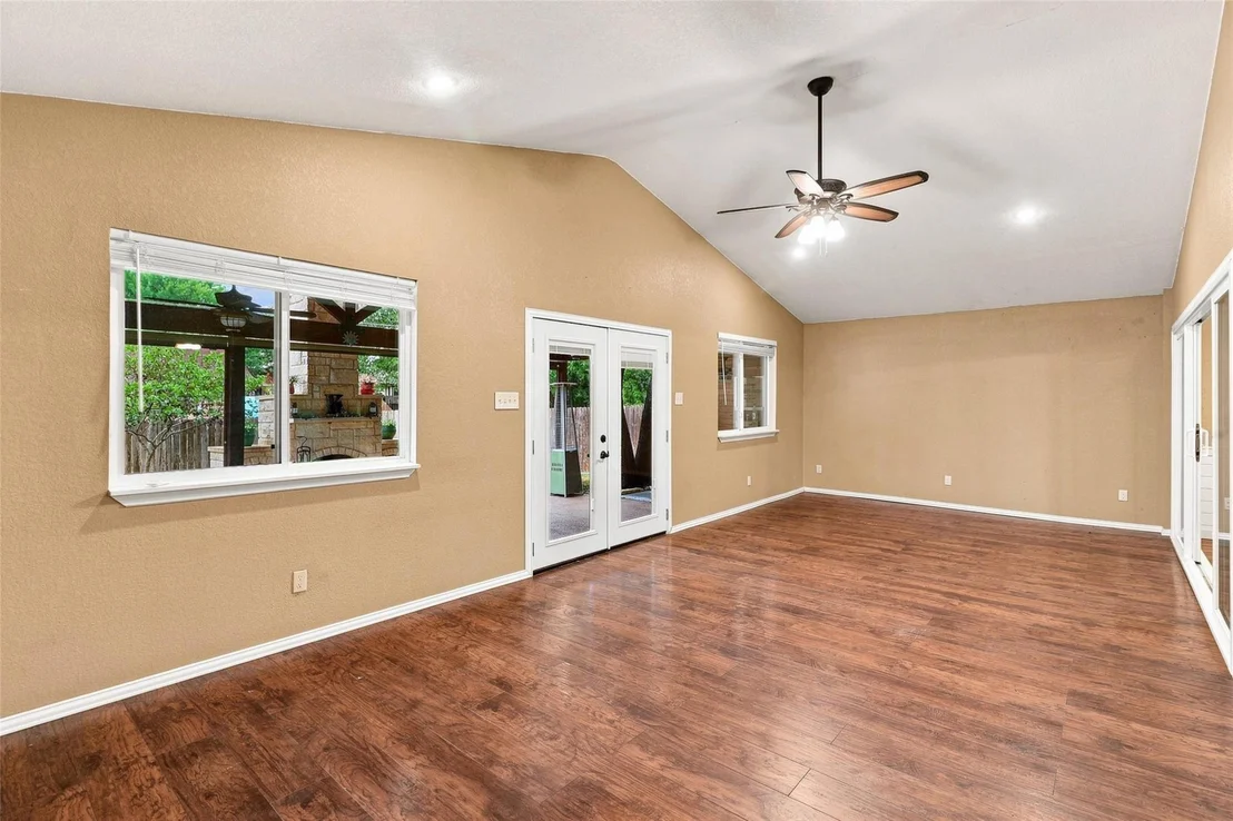 Photo of 1509 Quail Run RD