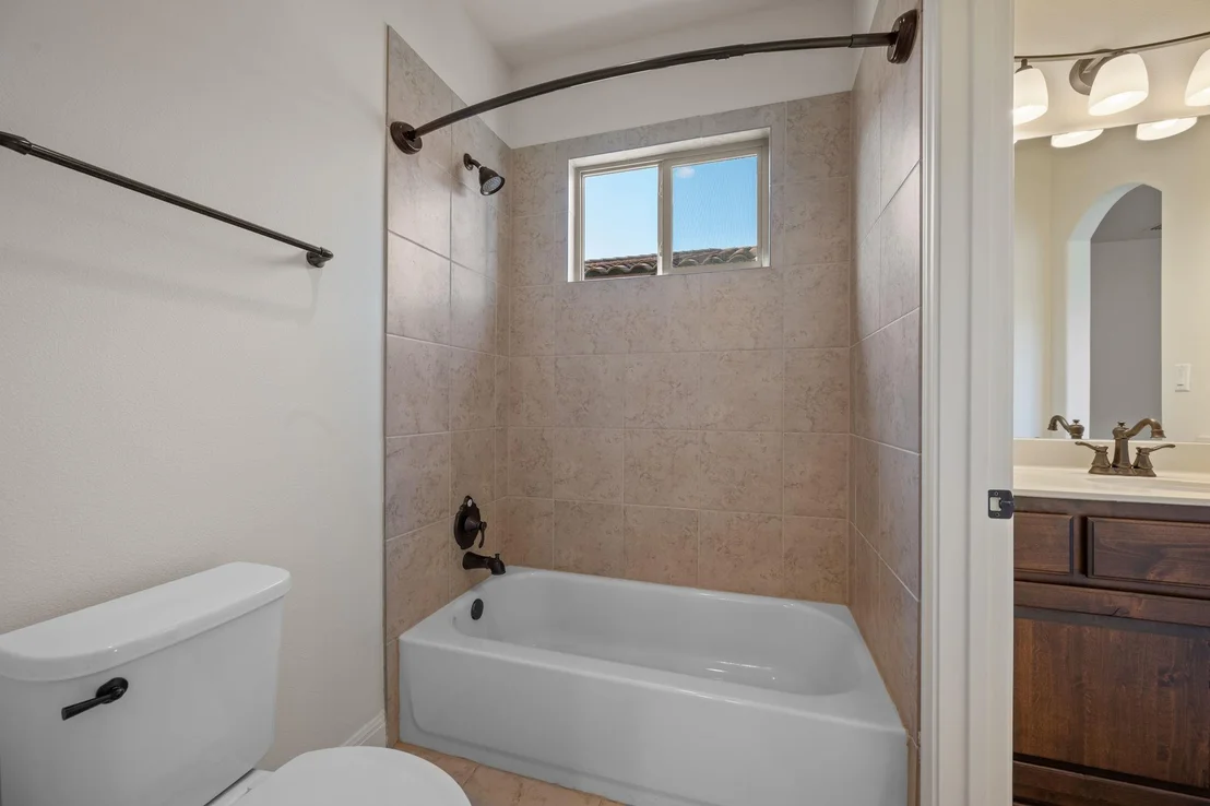 Photo of 102 Cedar Glen CV