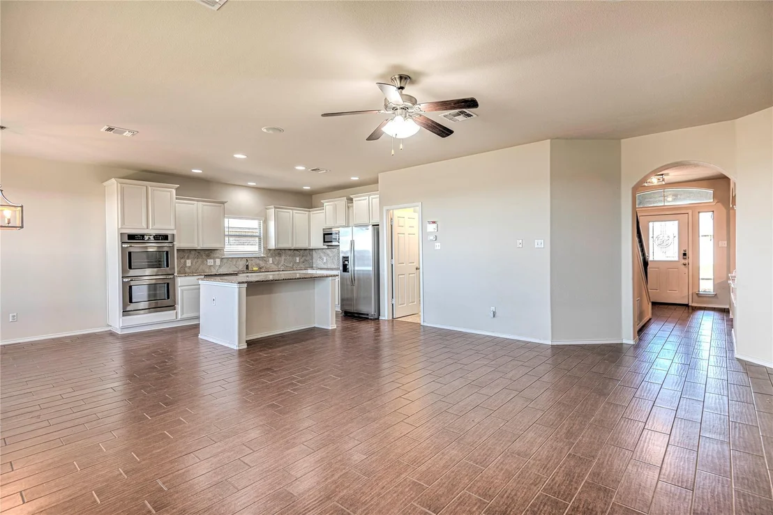 Photo of 9207 Lake Pointe DR