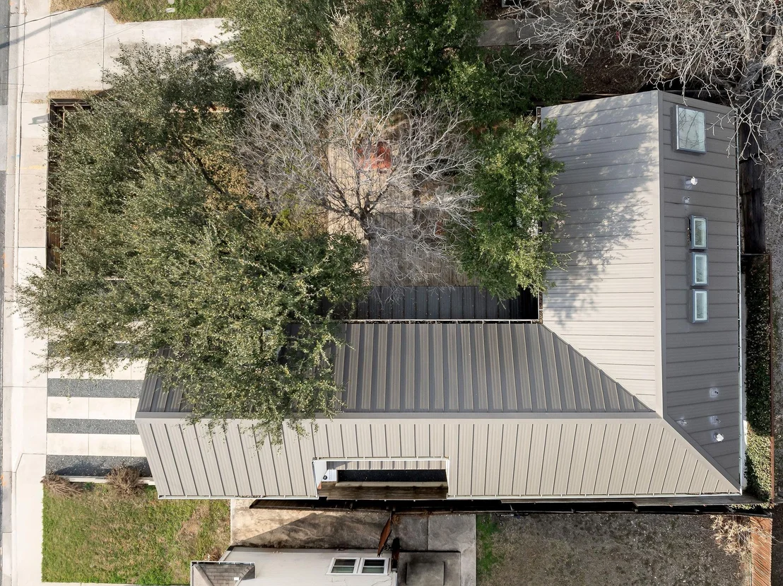 Photo of 1803 Clifford Ave