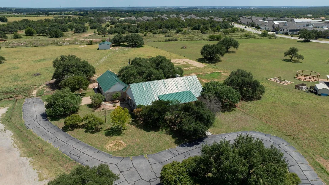 Photo of 3900 Shell RD