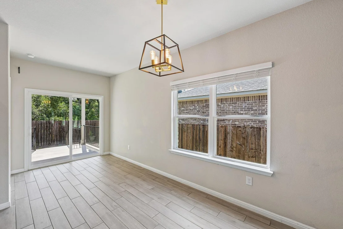Photo of 2324 Singletree BND