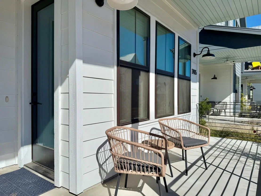 Photo of 3905 Taniguchi ST