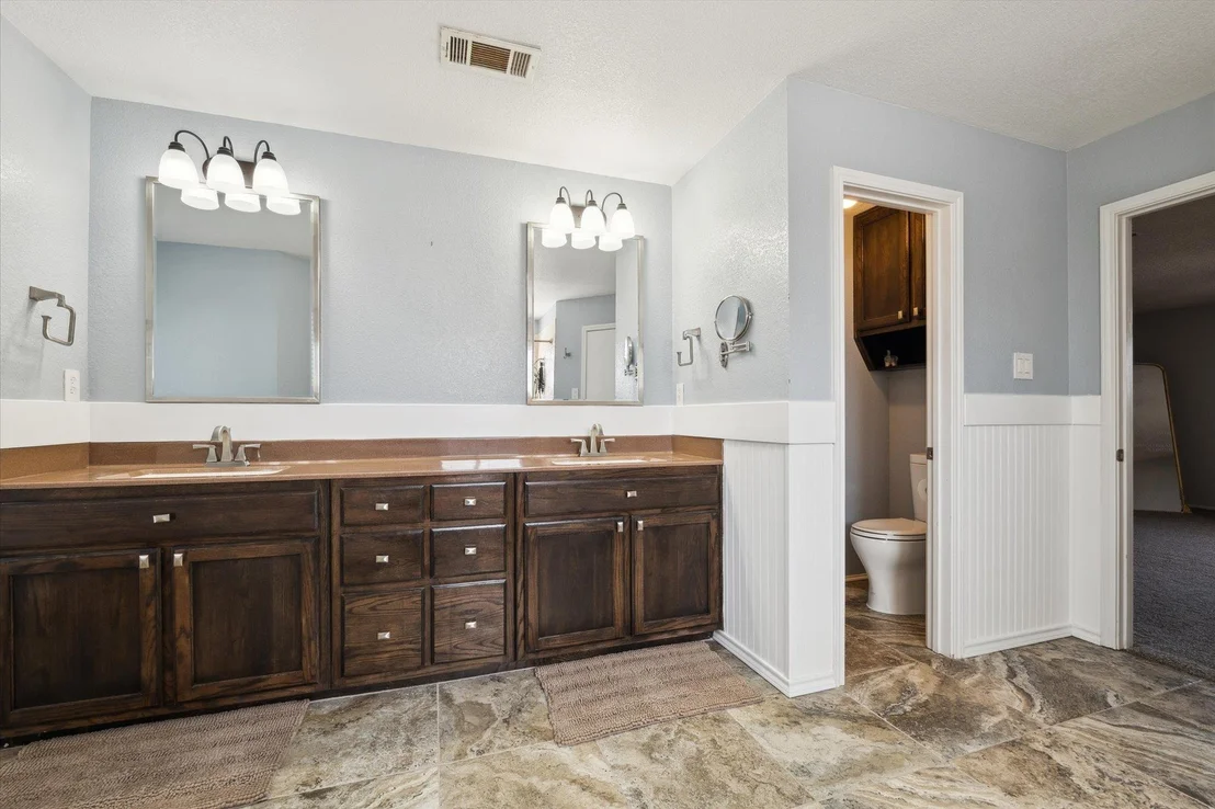 Photo of 315 Barber DR