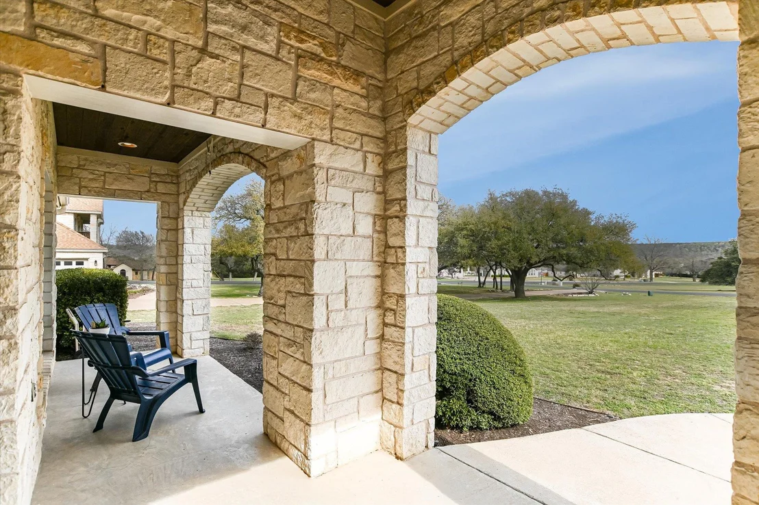 Photo of 604 Lake Side CV