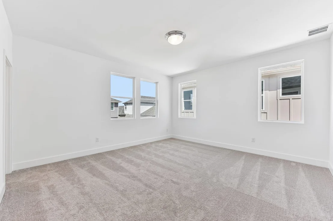 Photo of 117 Maverick Ave